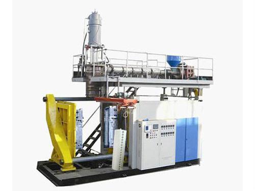  如何選擇高性能的交通設(shè)施吹塑機？